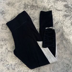 V.S Pink leggings/yoga pants